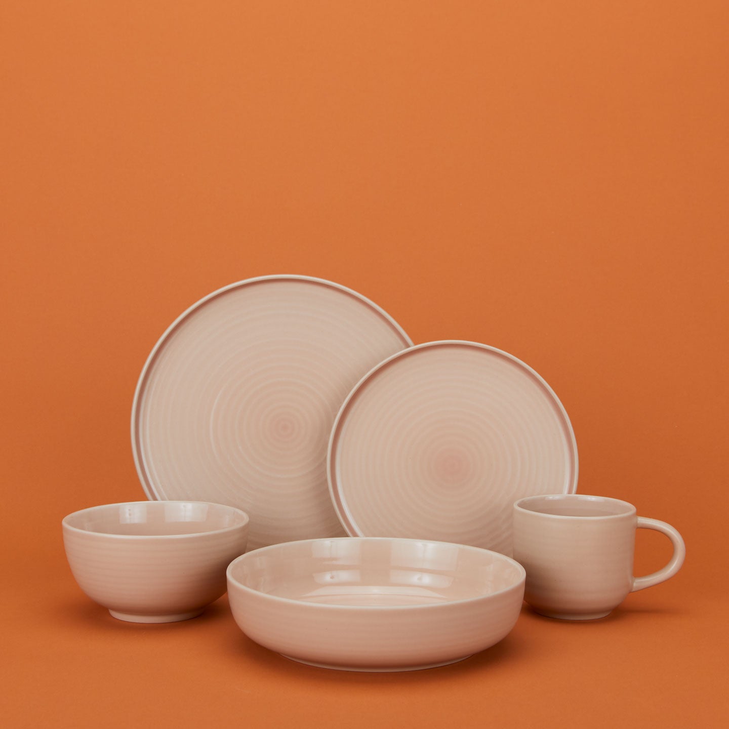 ESSENTIAL DINNER PLATE - SET OF 4, BLUSH