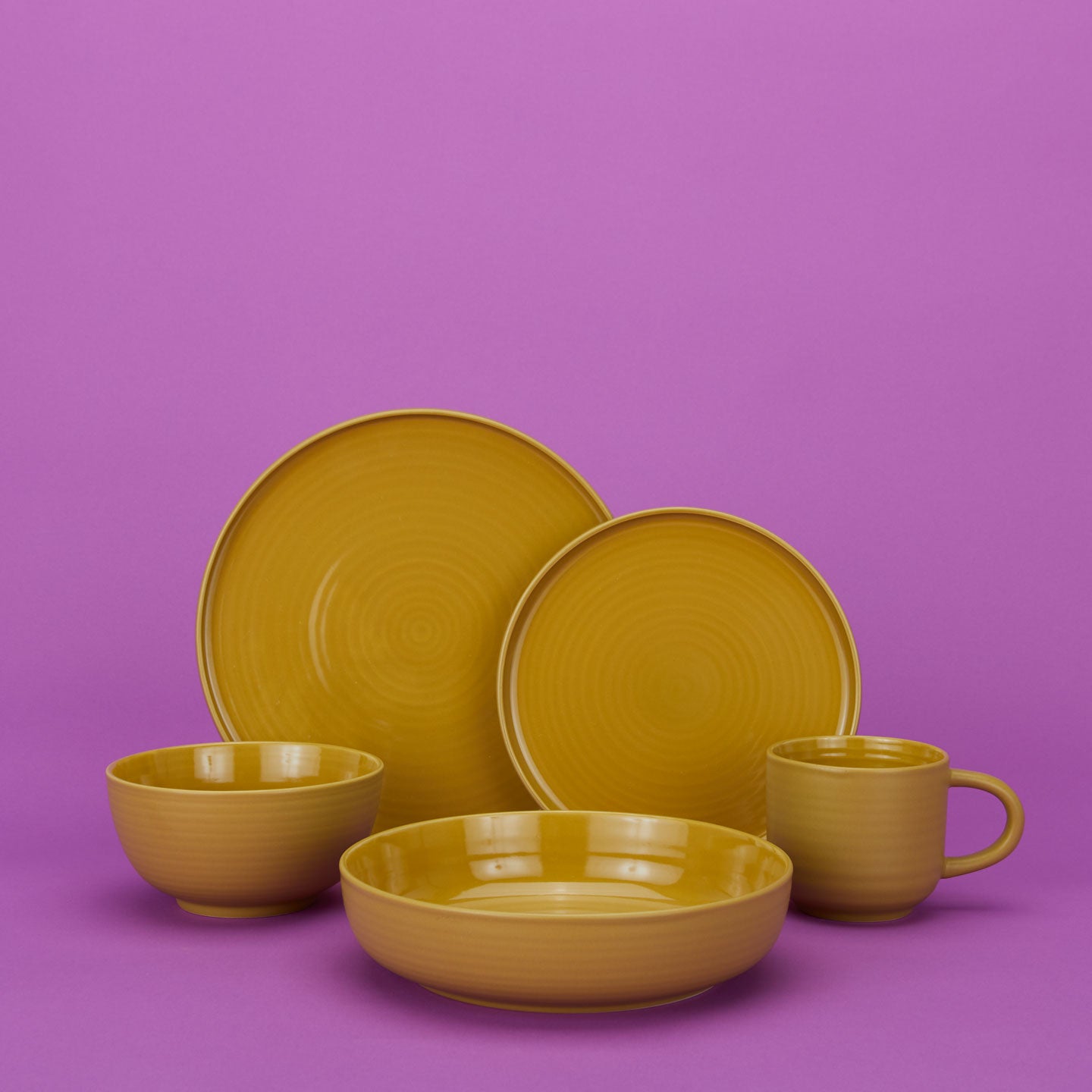 ESSENTIAL DINNER PLATE - SET OF 4, MUSTARD