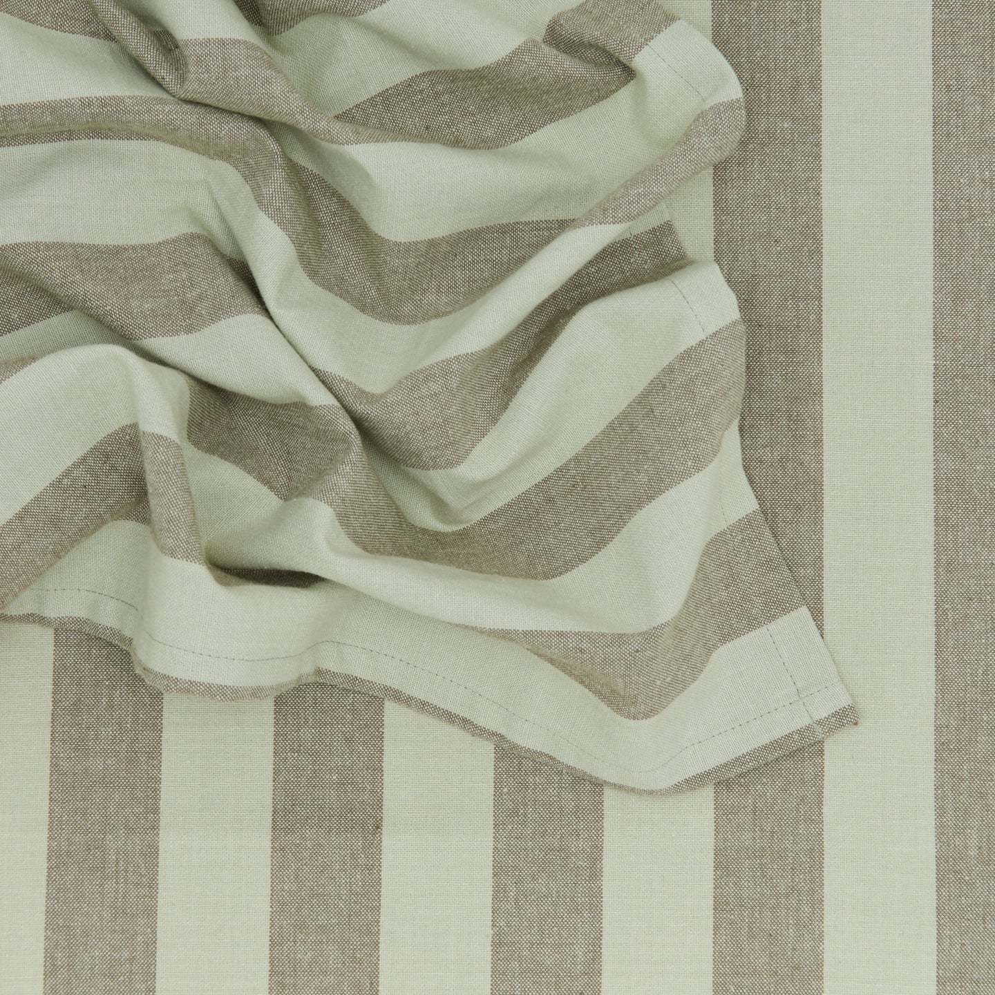 ESSENTIAL STRIPED DINNER NAPKIN - SET OF 4