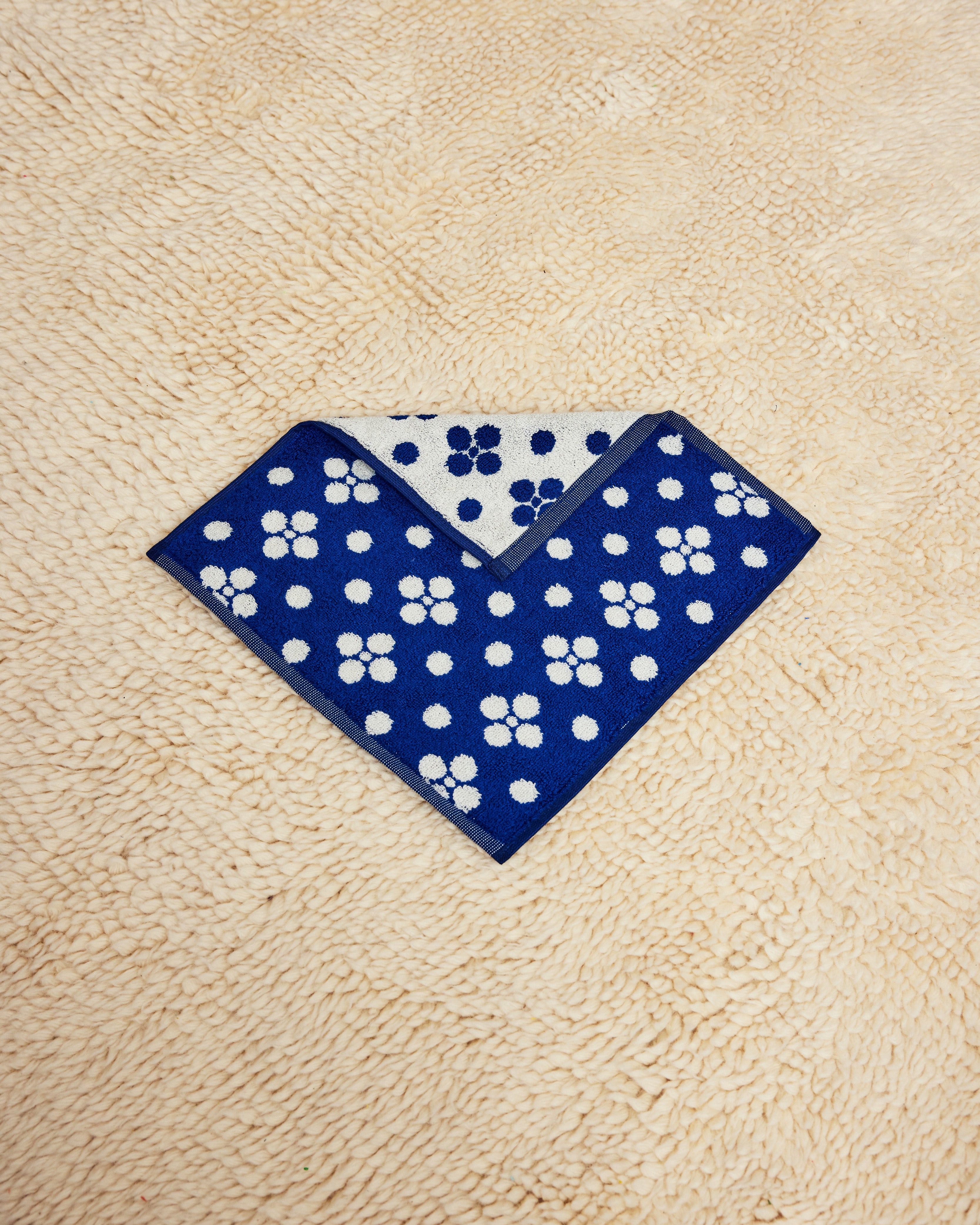 Navy Lisa Washcloth