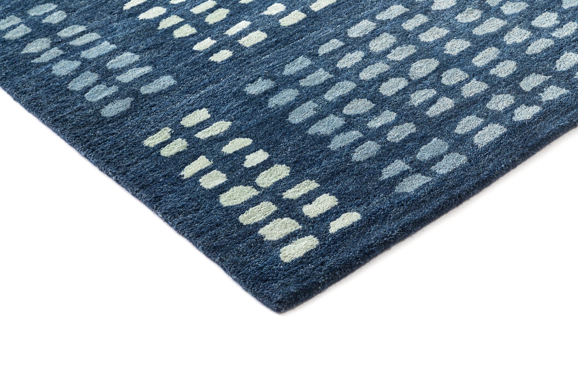 Hand Tufted Pigment Rug