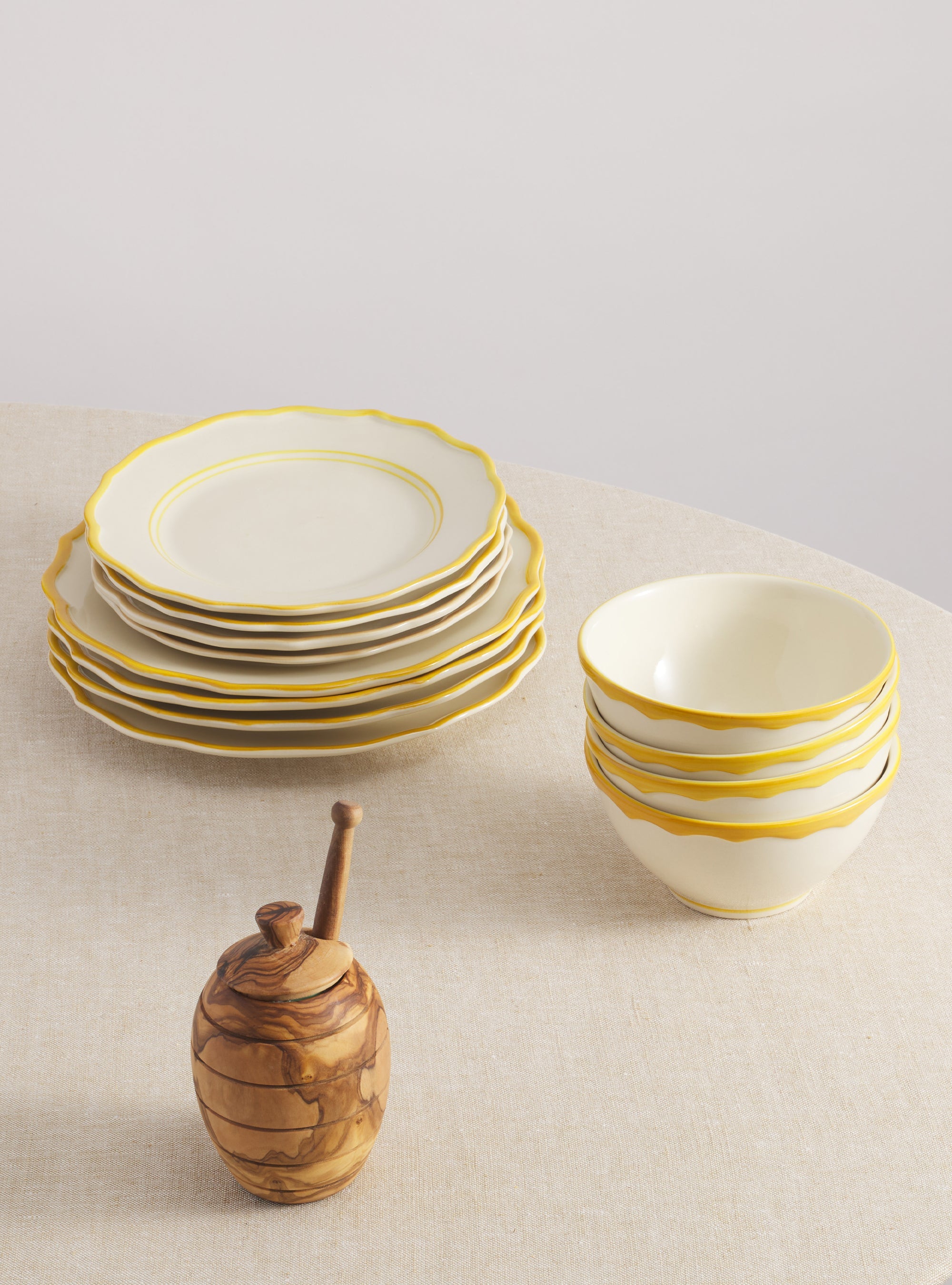 Giovanna 12 Piece Set with Cereal Bowl