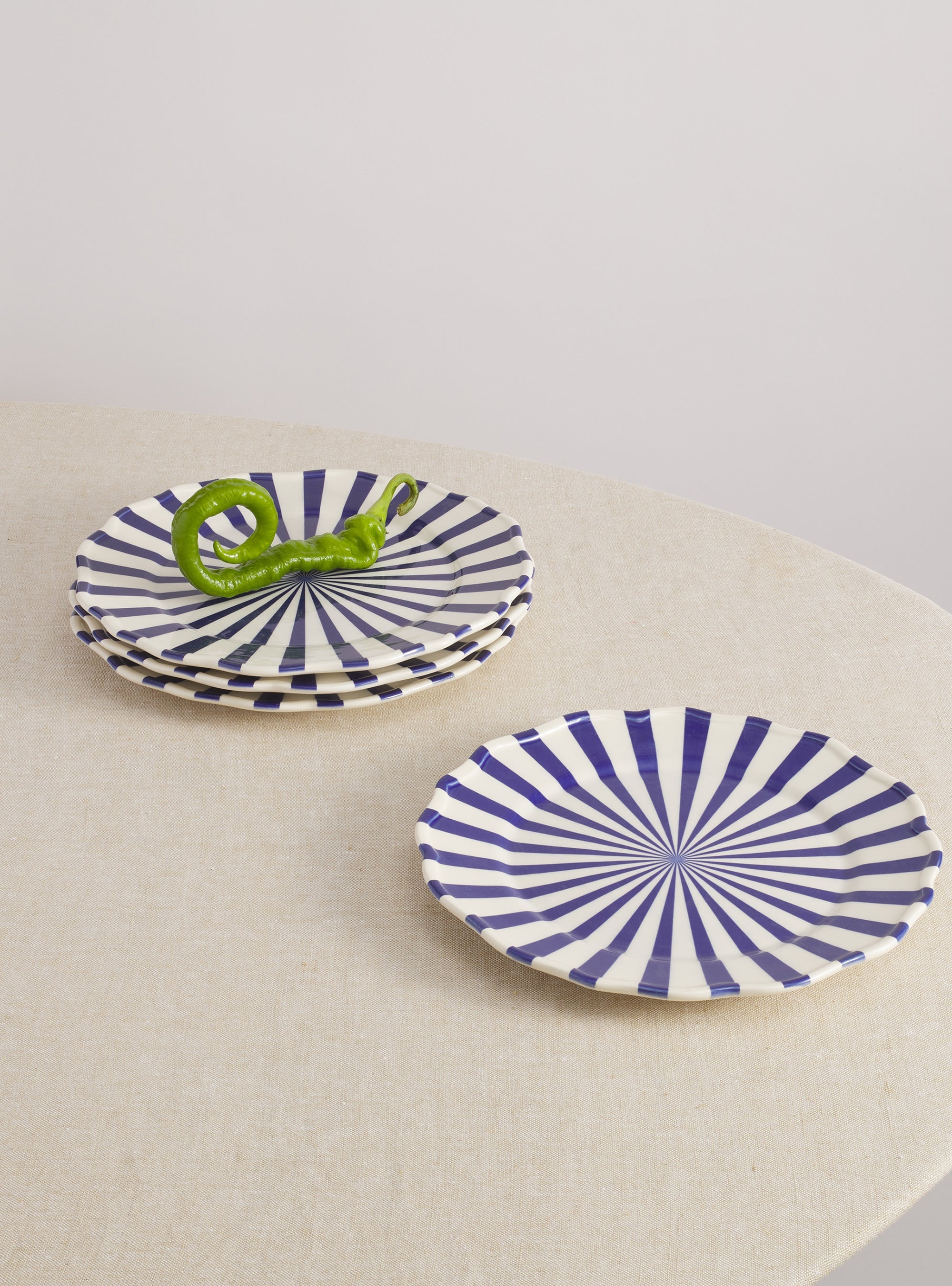 Mafalda 12 Piece Dinnerware Set with Pasta Bowl - Special Edition
