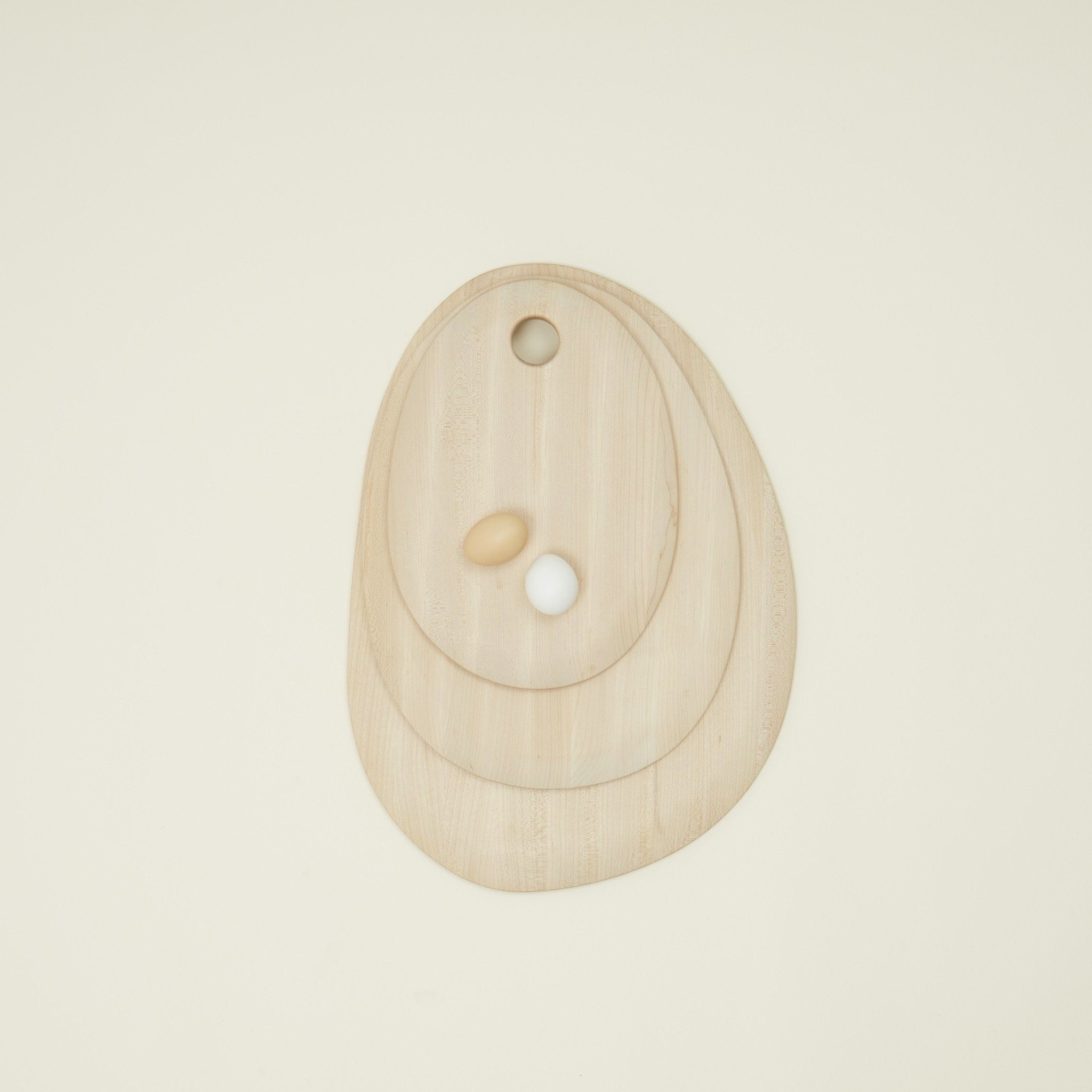 PEBBLE CUTTING BOARD - MAPLE