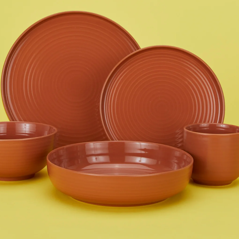 ESSENTIAL DINNER PLATE - SET OF 4, TERRACOTTA