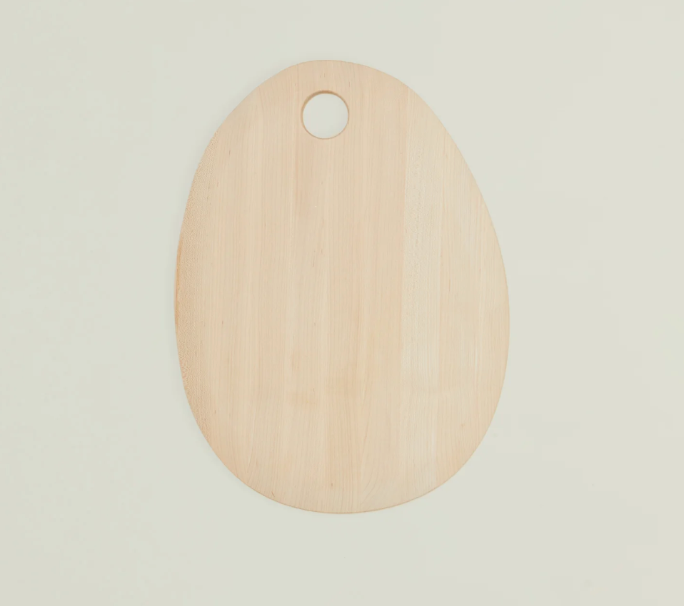 PEBBLE CUTTING BOARD - MAPLE