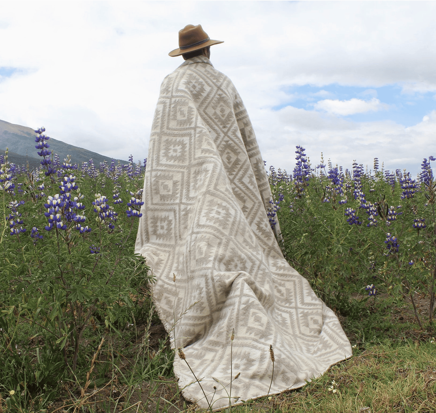 Cotacachi Blanket