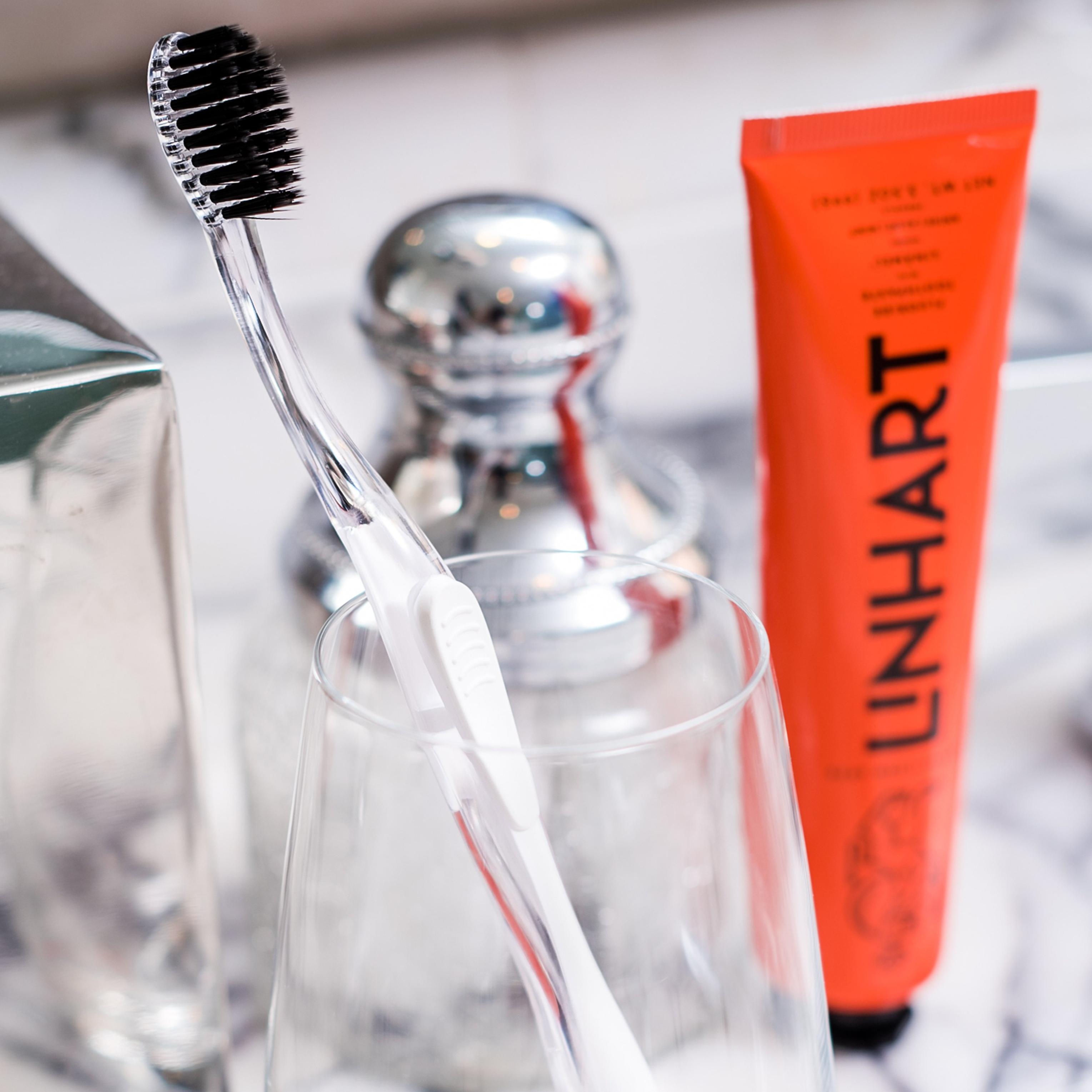 Linhart Toothpaste