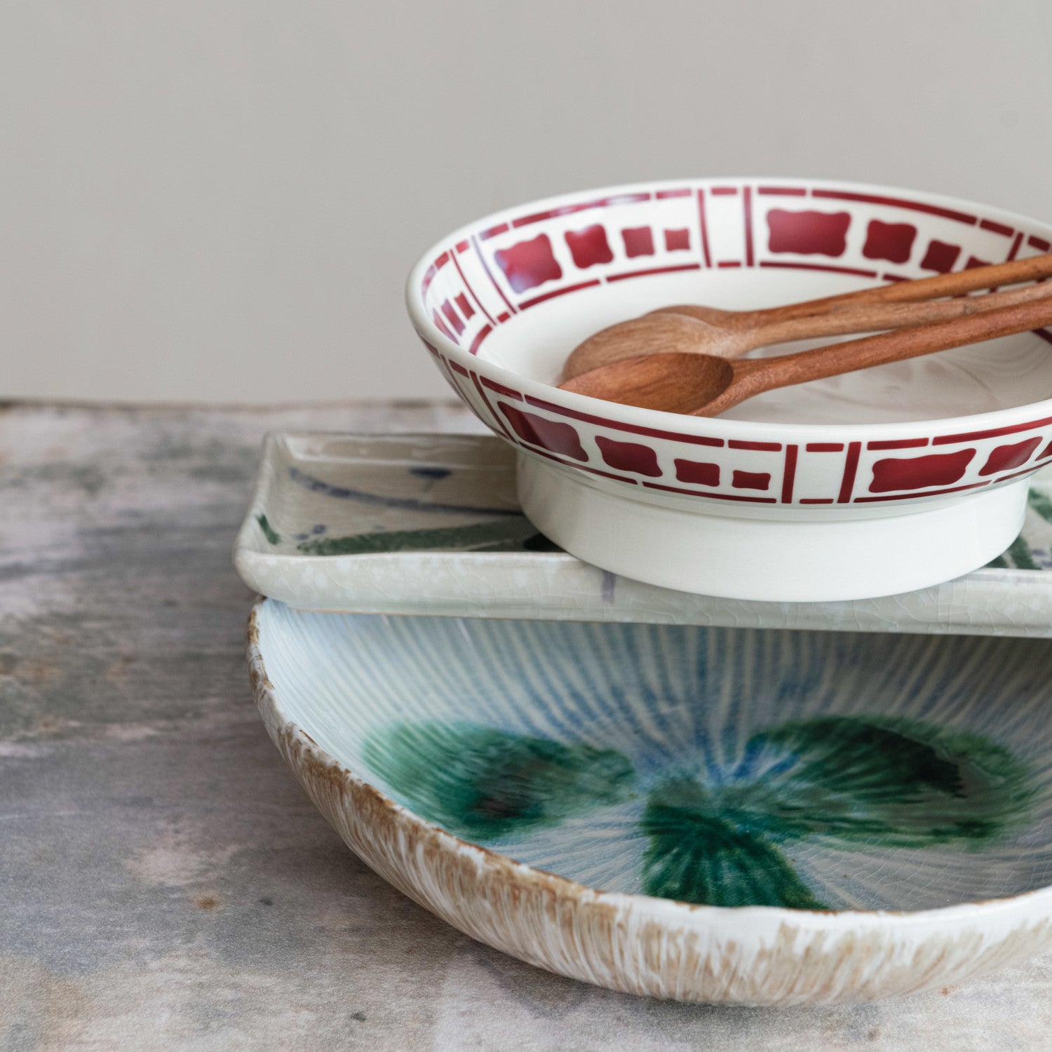 Stoneware Bowl - Reactive Crackle Glaze