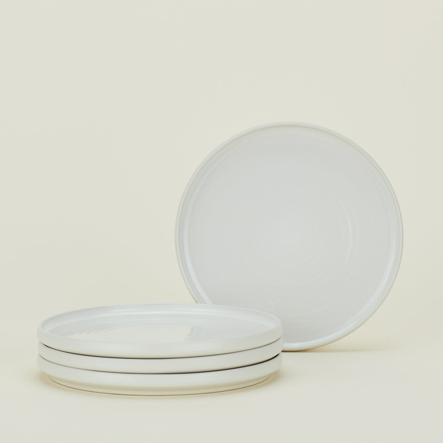 ESSENTIAL DINNERWARE - 16 PC SET, BONE