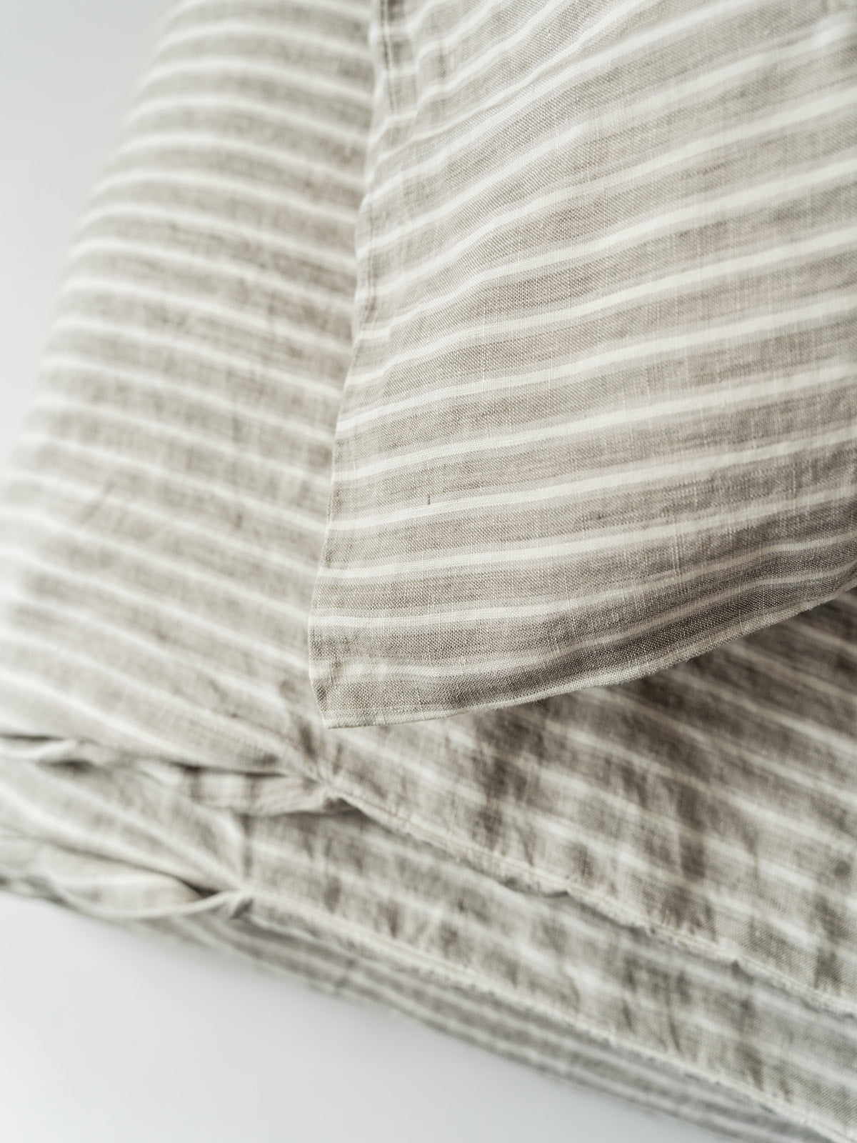 Sanee Linen Duvet Collection