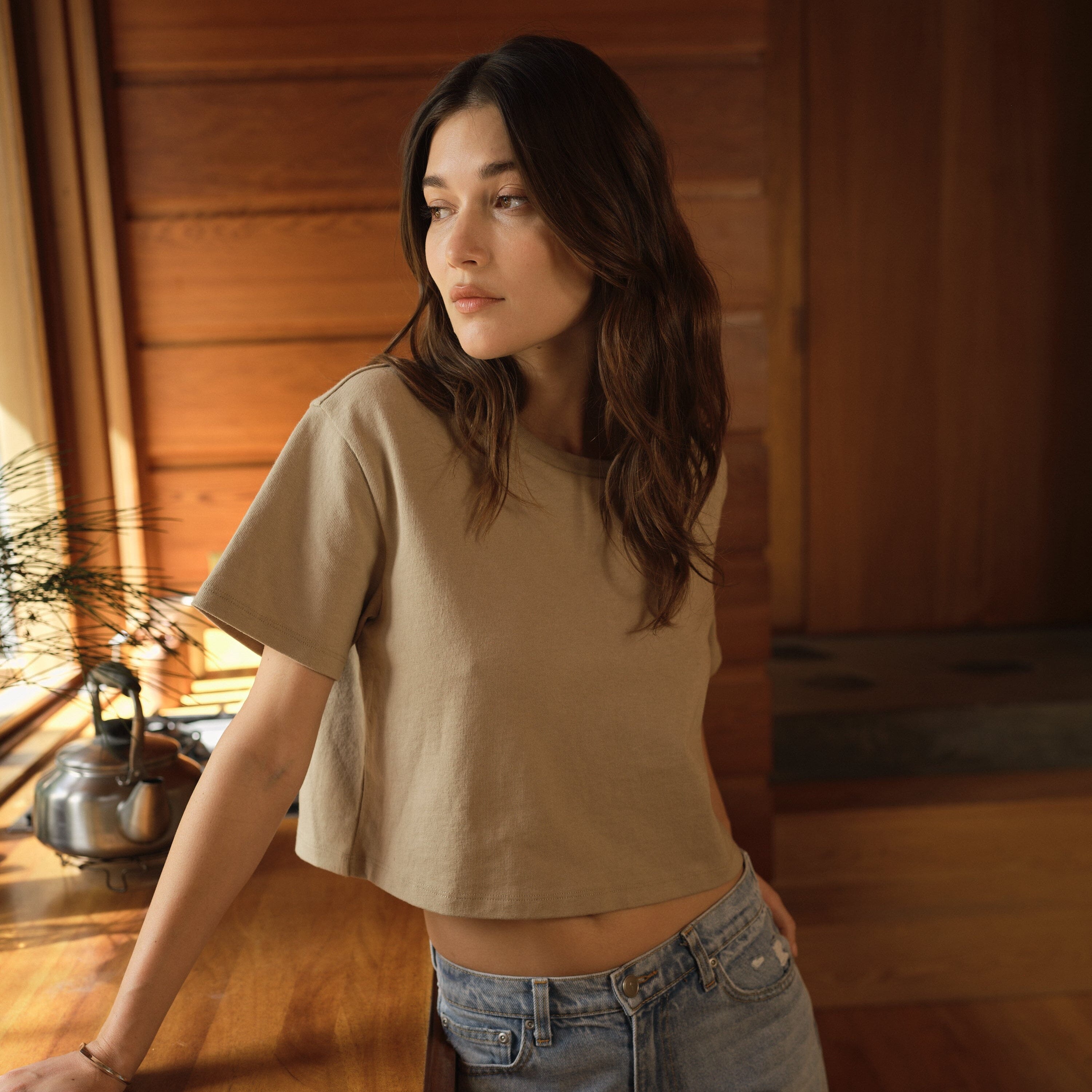 Nya Cropped Tee - Women's